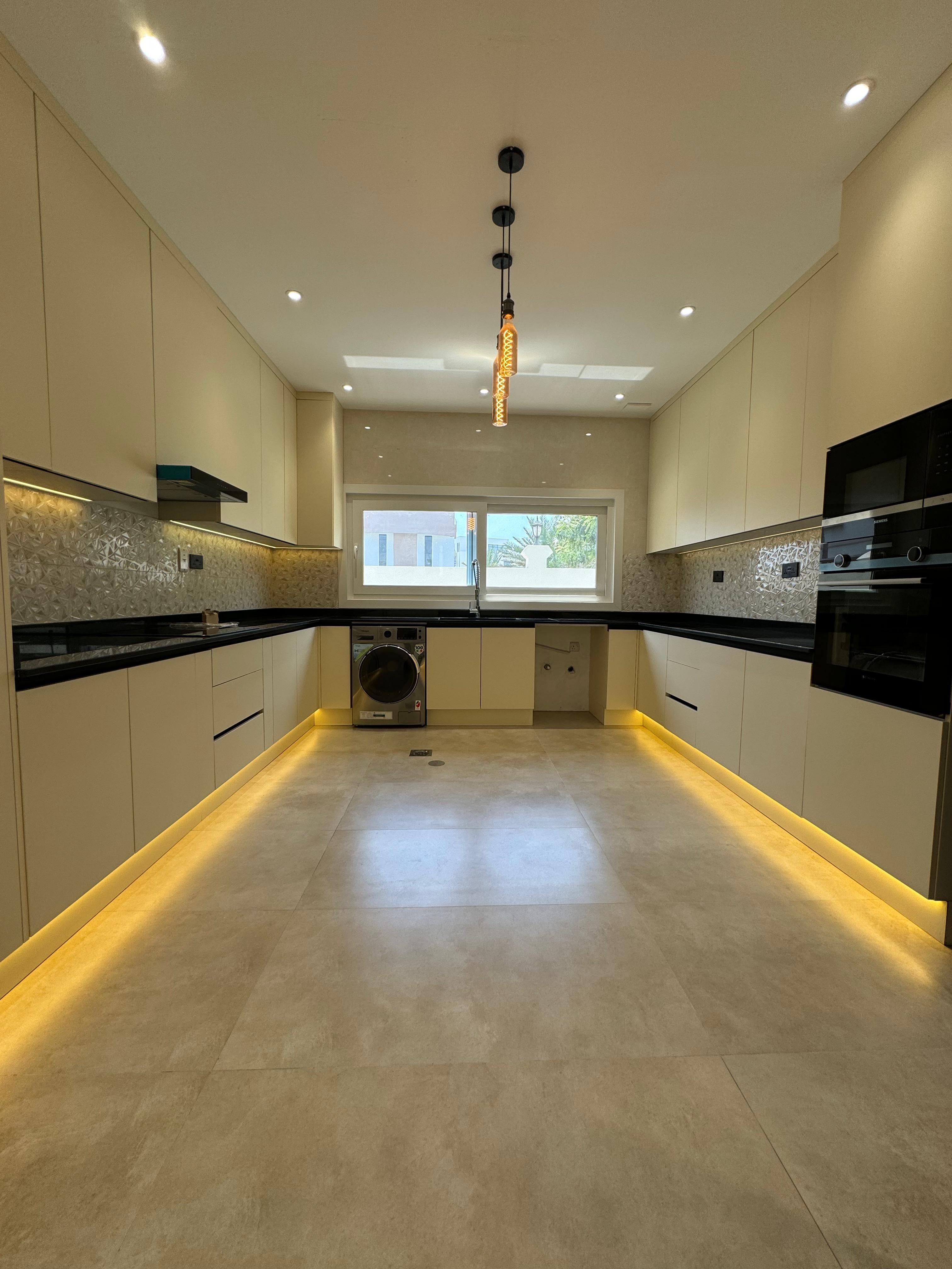 D A R Bespoke Joinery